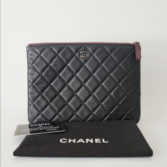 SOLD Chanel Classic O Case - Picture 1 of 9